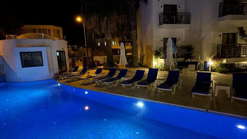 Orion Hotel Bitez Exterior photo