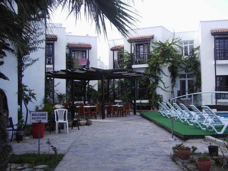 Orion Hotel Bitez Exterior photo