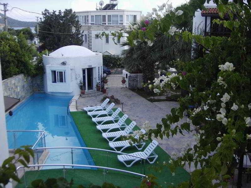 Orion Hotel Bitez Exterior photo